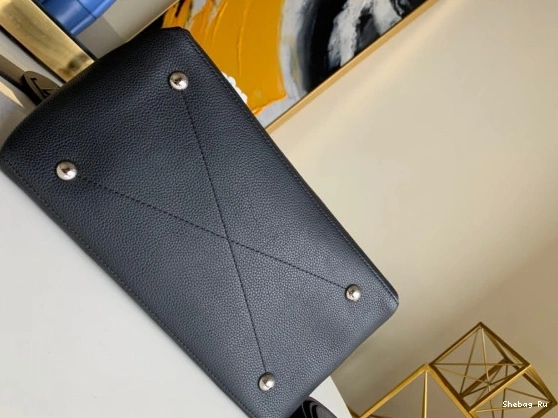 MM LOUIS BEAUBOURG HOBO VUITTON 0729